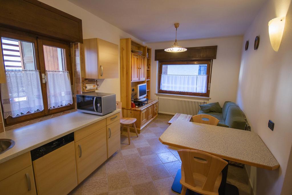 Appartamenti Dolomiti モエナ 部屋 写真