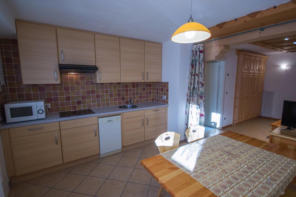 Appartamenti Dolomiti モエナ 部屋 写真