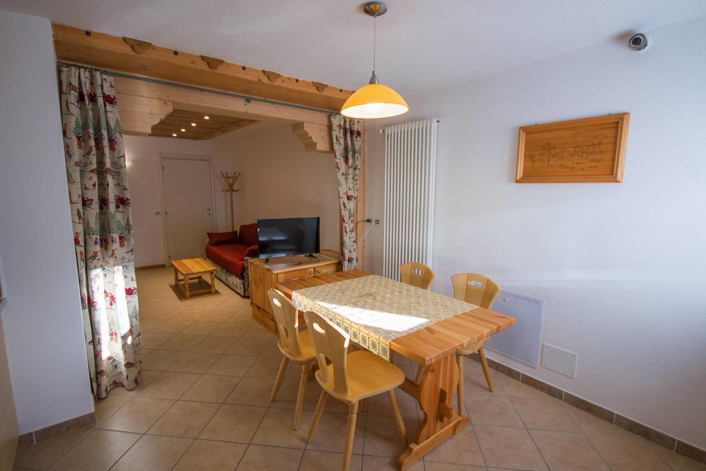 Appartamenti Dolomiti モエナ 部屋 写真