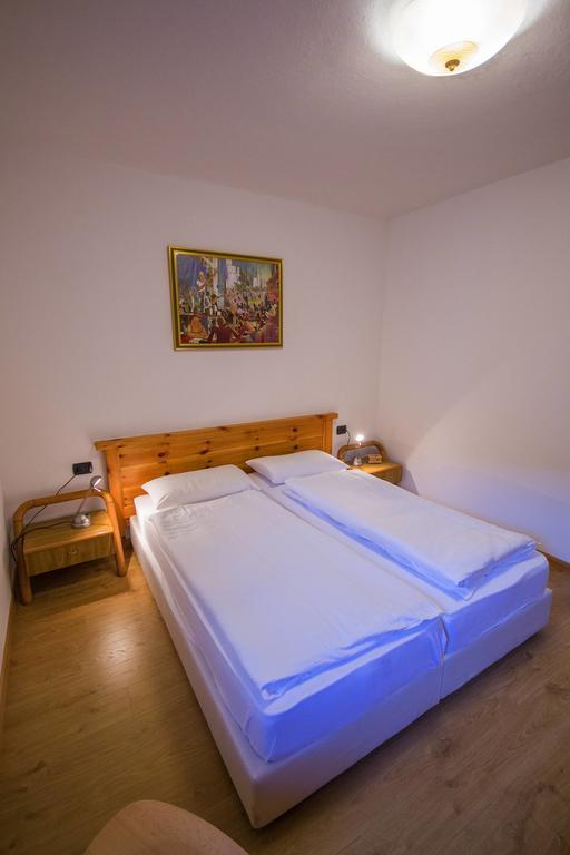 Appartamenti Dolomiti モエナ 部屋 写真